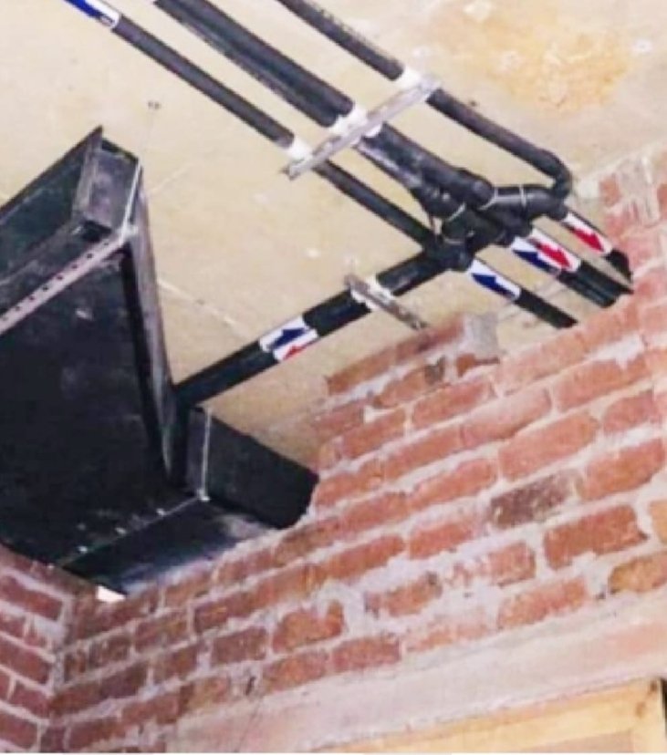 Commercial duct and pipe installation